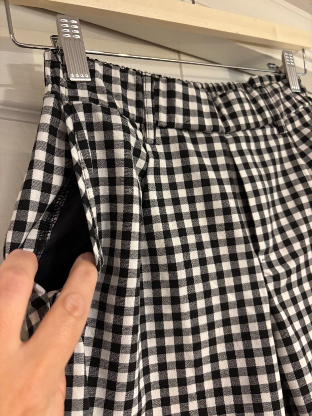 Bershka Elastic Waist Pull On Cropped Gingham Pants Black & White S Cuffed - Picture 4 of 8